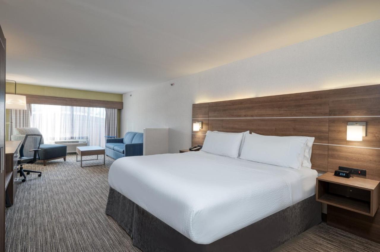 Holiday Inn Express Radcliff Fort Knox By Ihg Exterior foto