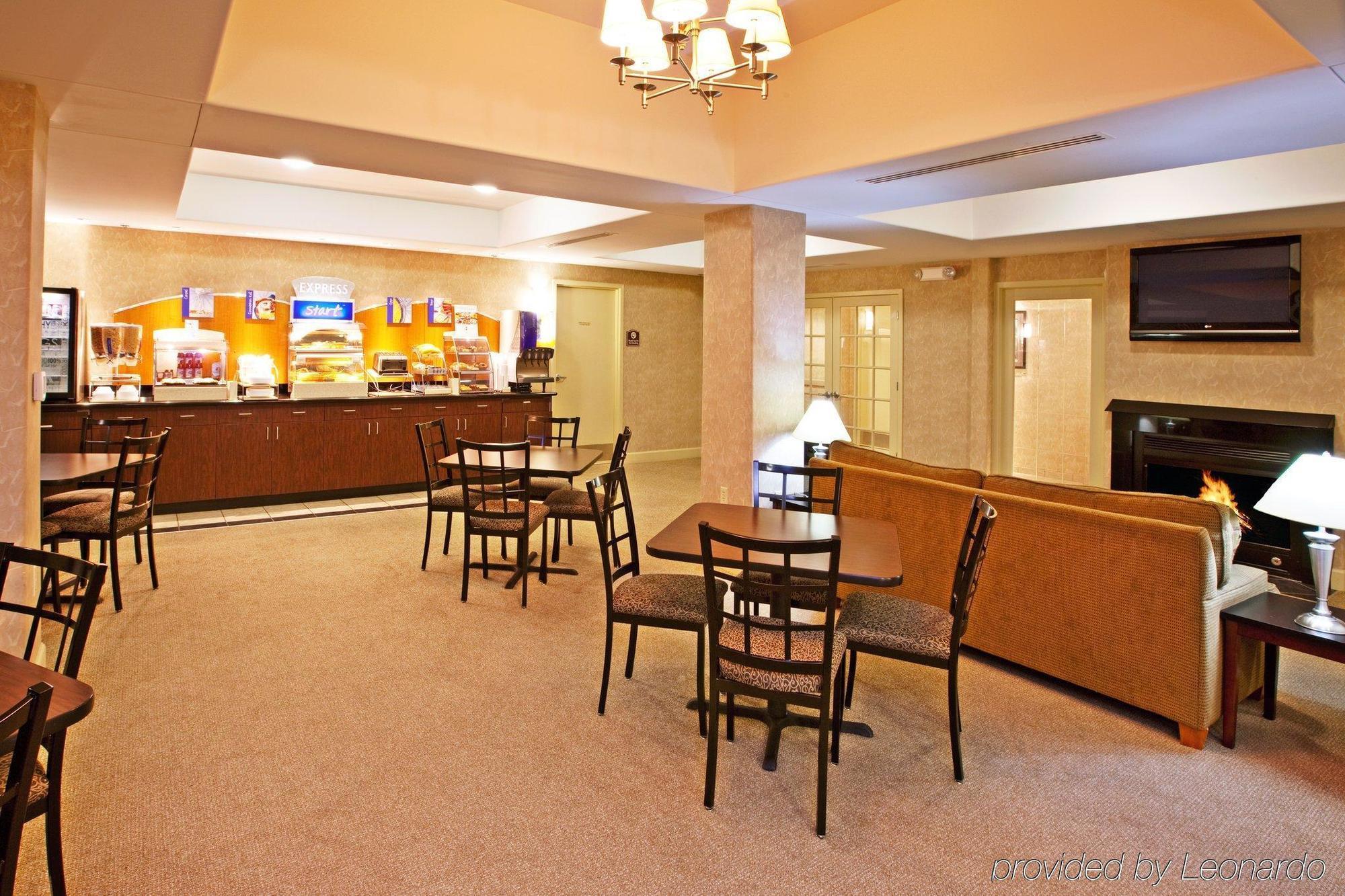 Holiday Inn Express Radcliff Fort Knox By Ihg Exterior foto
