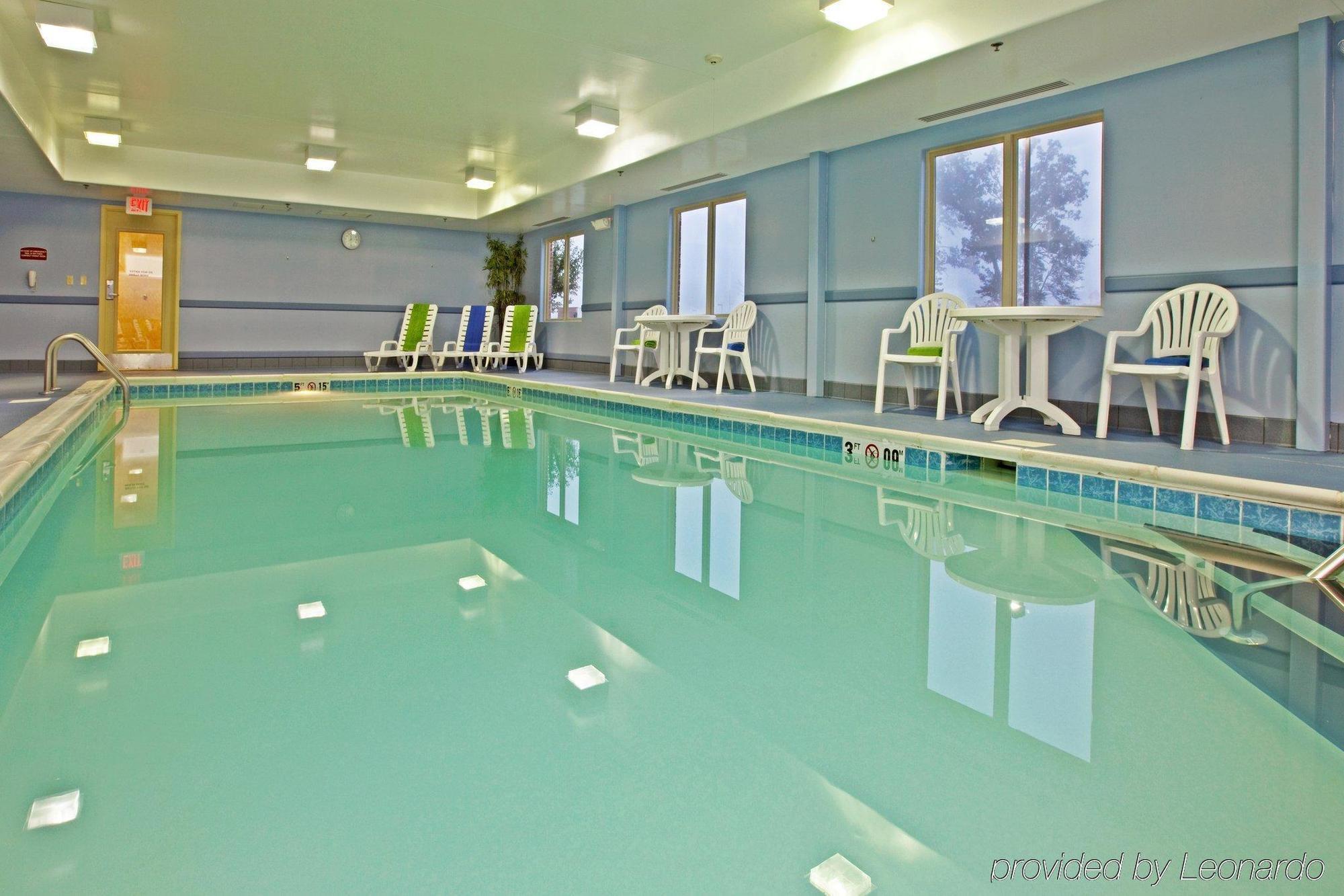 Holiday Inn Express Radcliff Fort Knox By Ihg Einrichtungen foto